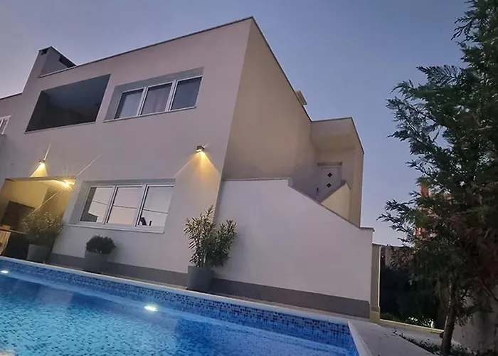 Viva Kaštel Novi